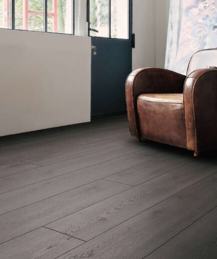 Oak Contura Black